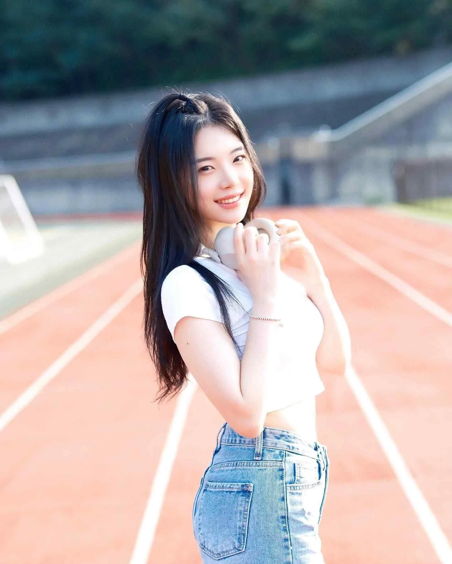 Jo Yeon Ju (Physical 100) - jo-yeon-ju-physical-100-sexy-39.webp